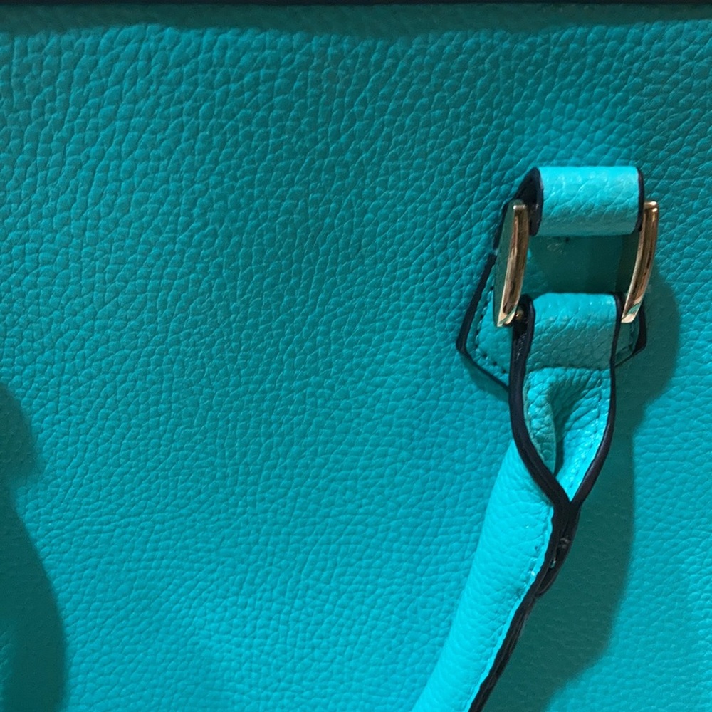Turquoise Tote - Picture 5 of 5